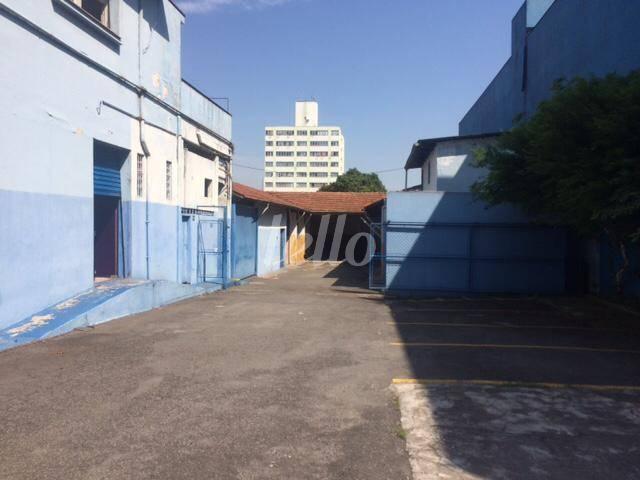 ESTACIONAMENTO de Salão para alugar, Padrão com 600 m², e 20 vagas em Centro - São Bernardo do Campo