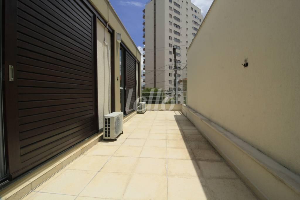SACADA DORMITÓRIO 1 E SUÍTE (2) de Casa à venda, sobrado com 260 m², 3 quartos e 3 vagas em Mooca - São Paulo