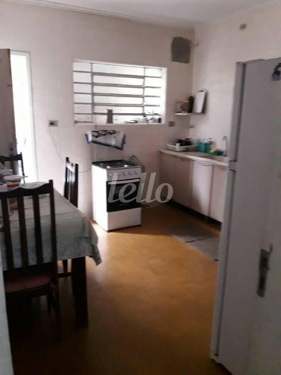 COZINHA de Casa à venda, sobrado com 200 m², 3 quartos e 3 vagas em Pinheiros - São Paulo