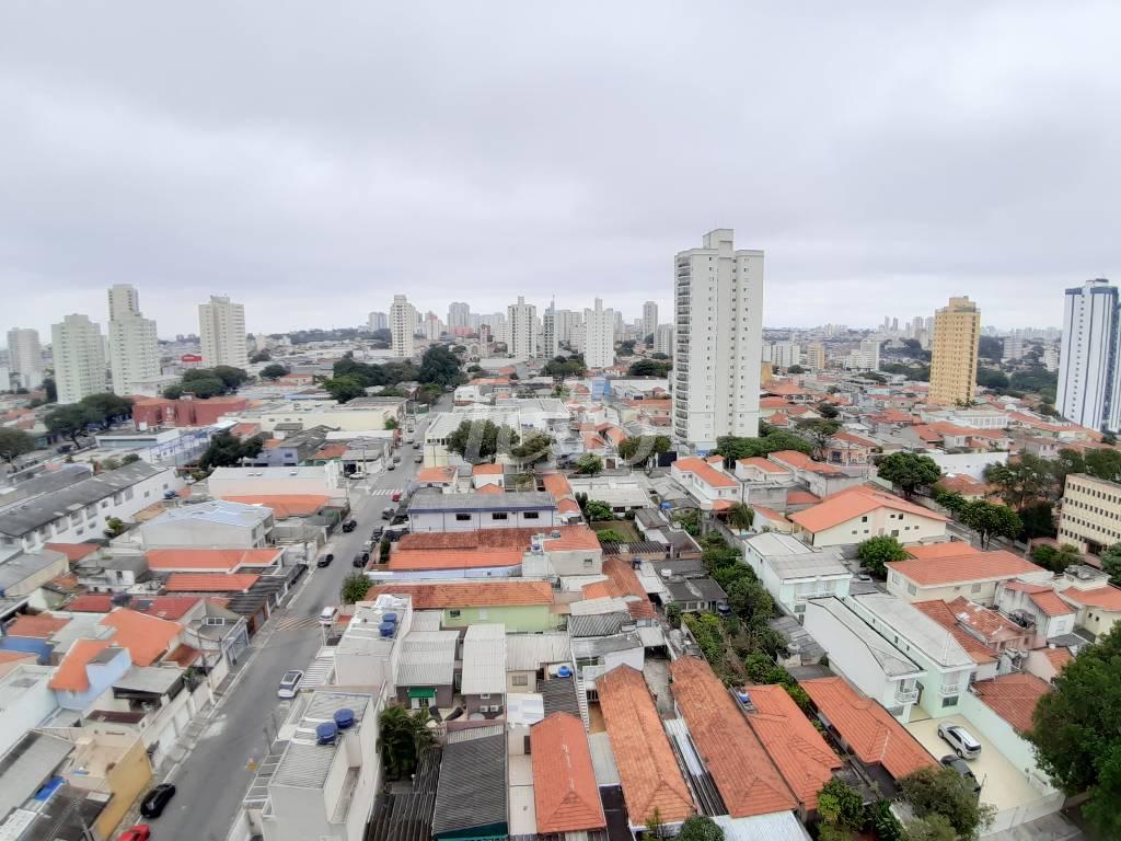 VISTA de Apartamento à venda, Padrão com 70 m², 2 quartos e 2 vagas em Vila Moinho Velho - São Paulo