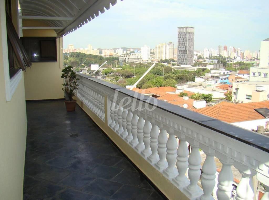 CORREDOR EXTERNO de Prédio Comercial para alugar, Monousuário com 2638 m², e 8 vagas em Jardim do Mar - São Bernardo do Campo