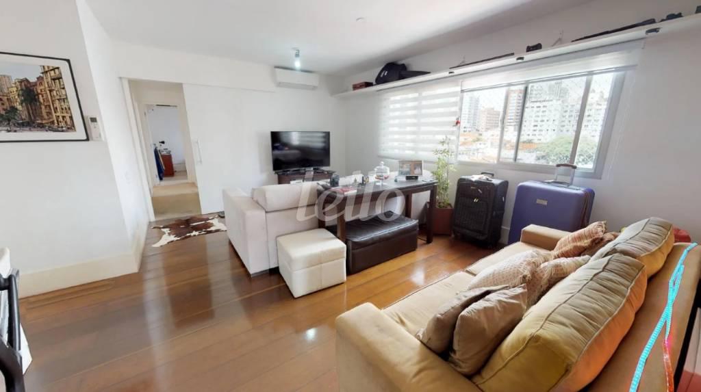 SALA de Apartamento à venda, Padrão com 120 m², 3 quartos e 2 vagas em Vila Clementino - São Paulo