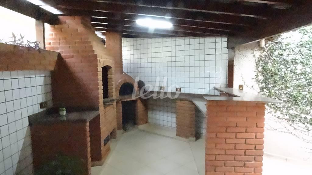 CHURRASQUEIRA de Casa à venda, sobrado com 180 m², 3 quartos e 5 vagas em Água Fria - São Paulo