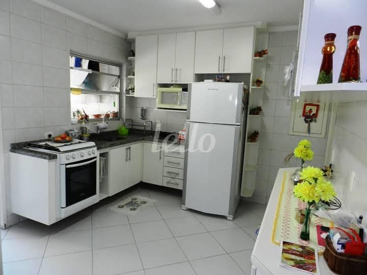 COZINHA de Apartamento à venda, Padrão com 155 m², 3 quartos e 1 vaga em Aclimação - São Paulo