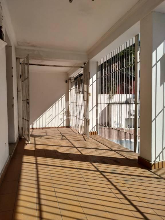 VARANDA de Casa à venda, térrea com 211 m², 4 quartos e 10 vagas em Ipiranga - São Paulo