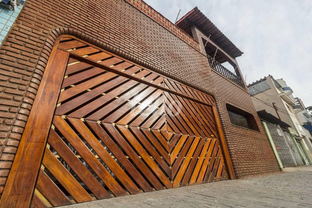 FACHADA de Casa à venda, sobrado com 240 m², 3 quartos e 3 vagas em Tatuapé - São Paulo
