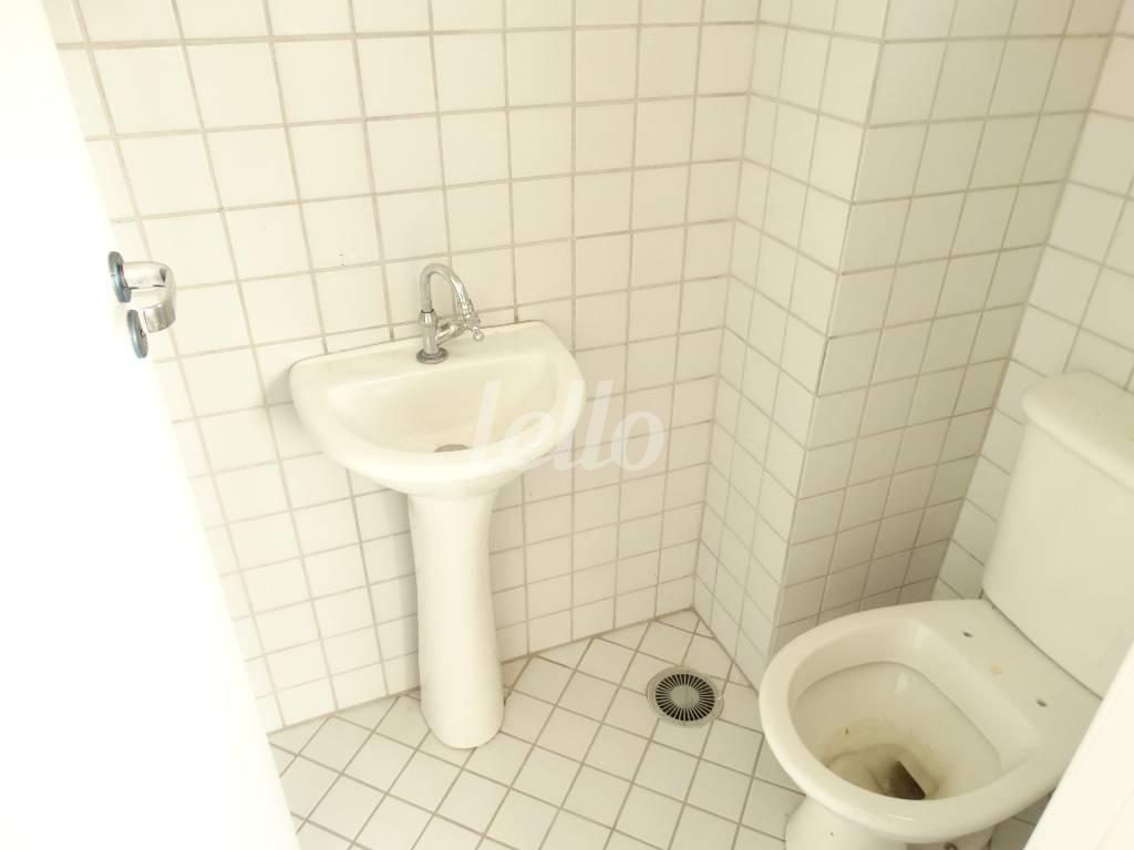 WC de Sala / Conjunto para alugar, Padrão com 30 m², e 1 vaga em Mooca - São Paulo