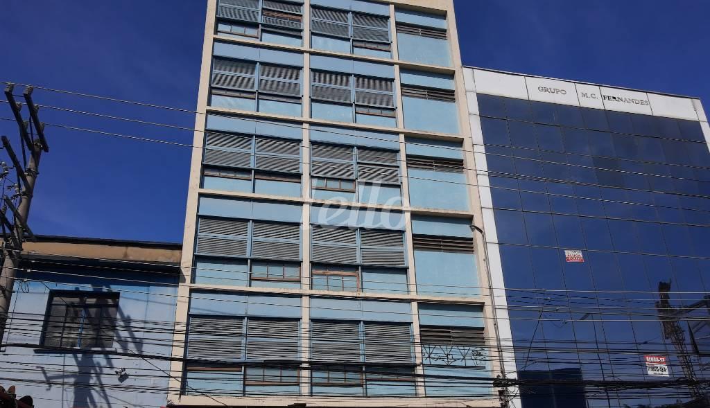FACHADA de Edifício à venda, Monousuário com 1900 m², e em Quarta Parada - São Paulo