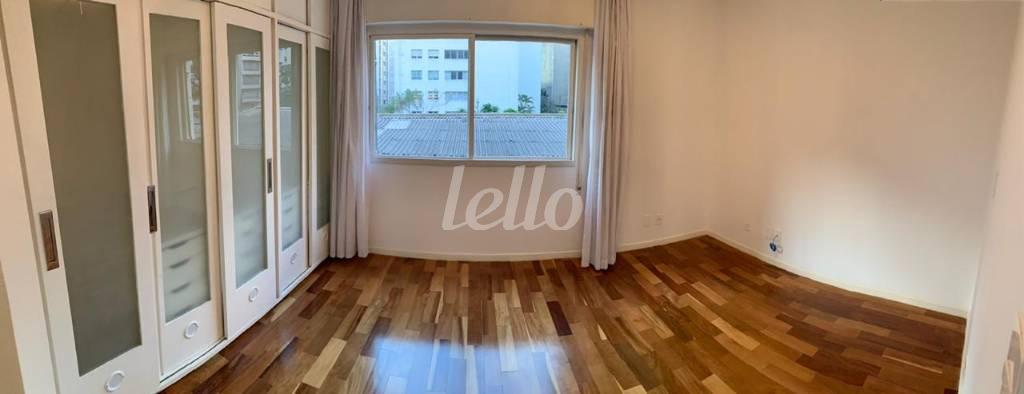 SUITE de Apartamento à venda, Padrão com 96 m², 2 quartos e 1 vaga em Itaim Bibi - São Paulo