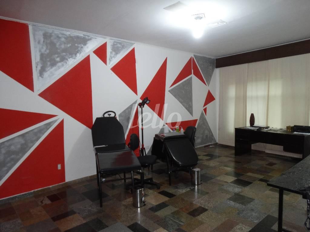 SALA de Prédio Comercial para alugar, Monousuário com 635 m², e em Quinta da Paineira - São Paulo