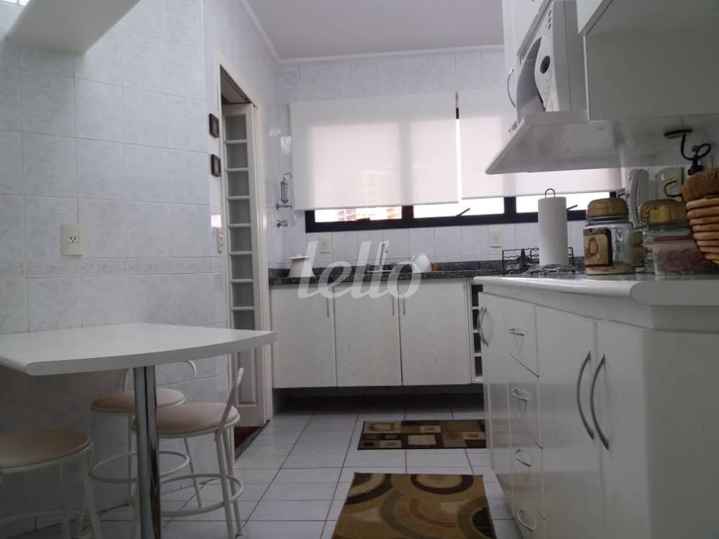 COZINHA de Apartamento à venda, Padrão com 109 m², 2 quartos e 2 vagas em Vila Regente Feijó - São Paulo