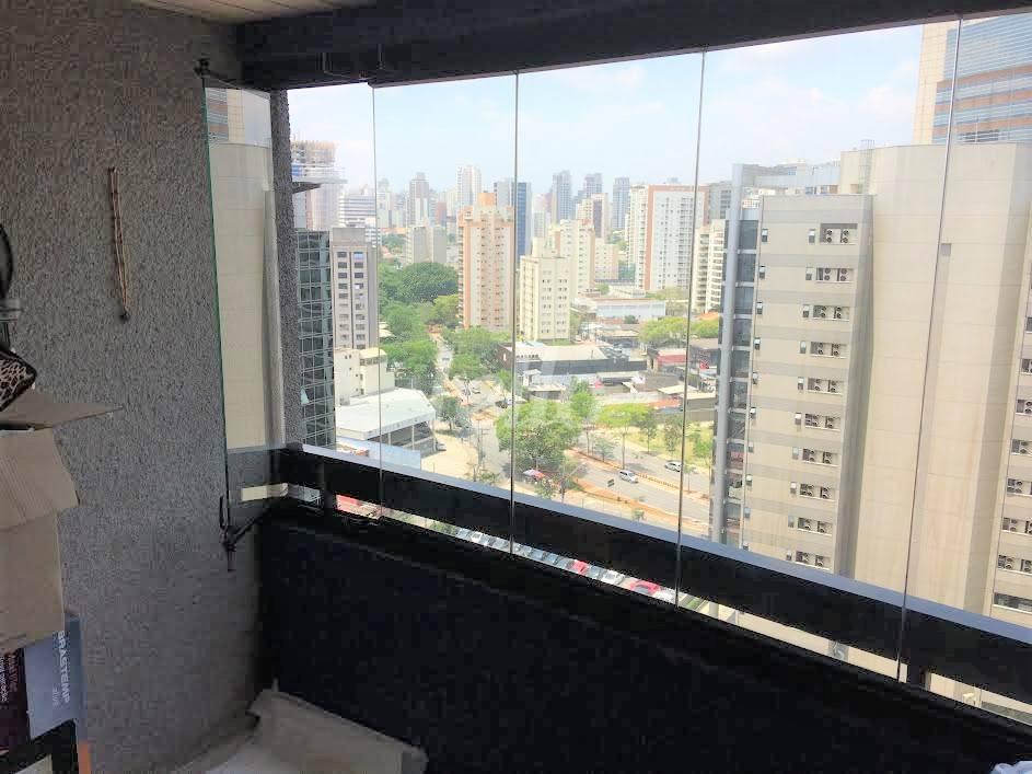 VARANDA de Apartamento à venda, Padrão com 70 m², 1 quarto e 2 vagas em Vila Olímpia - São Paulo