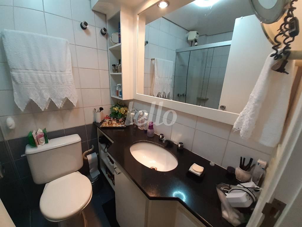 BANHEIRO de Apartamento à venda, cobertura - Padrão com 166 m², 4 quartos e 3 vagas em Pinheiros - São Paulo