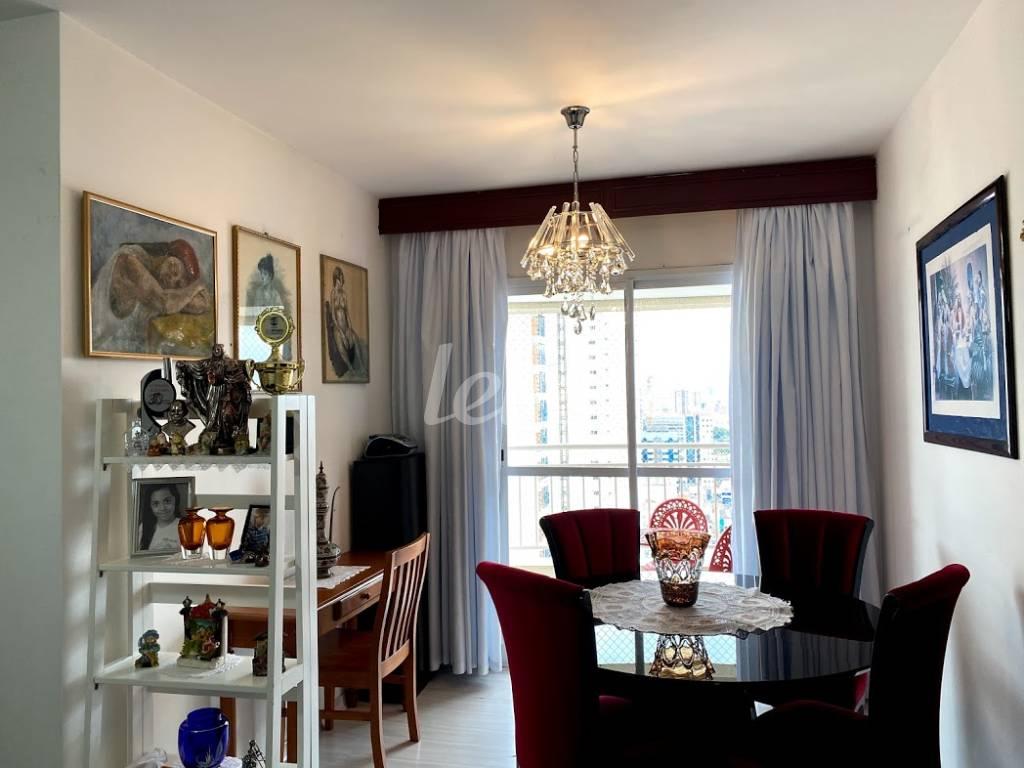 SALA de Apartamento à venda, Padrão com 72 m², 3 quartos e 2 vagas em Tatuapé - São Paulo
