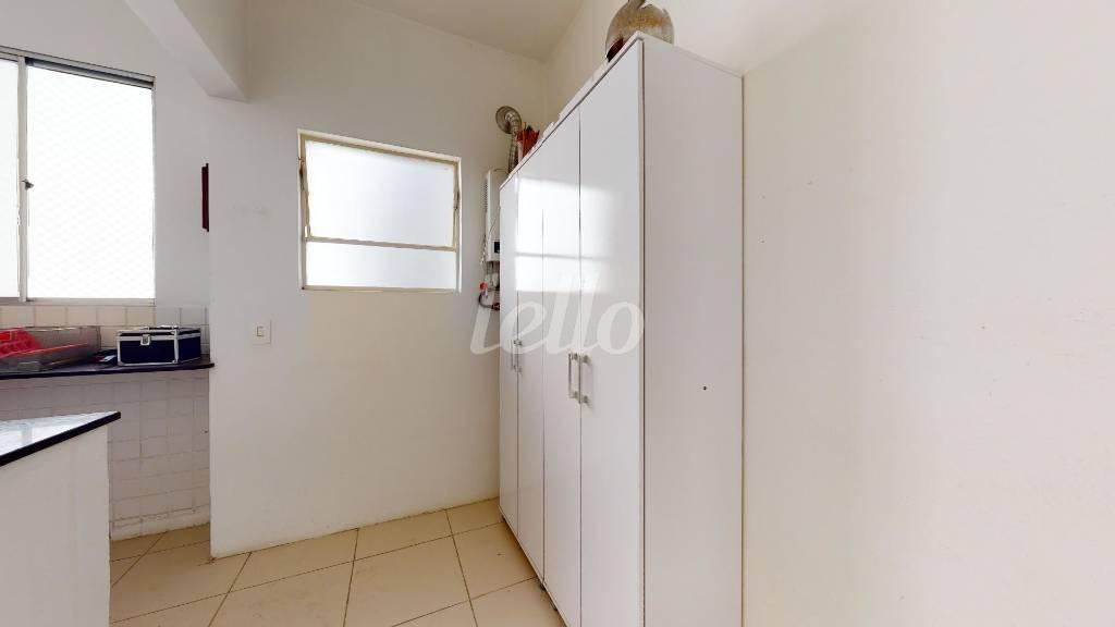 ÁREA DE SERVIÇO de Apartamento à venda, Padrão com 99 m², 2 quartos e 1 vaga em Bela Vista - São Paulo