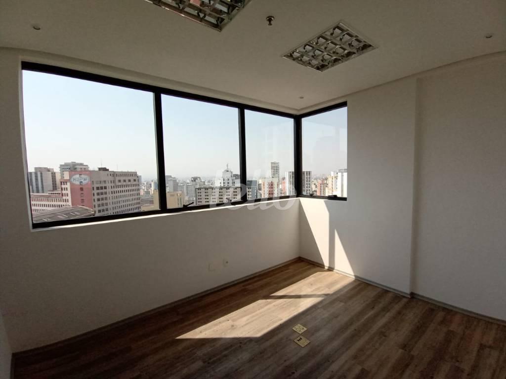 SALA de Sala / Conjunto à venda, Padrão com 228 m², e 4 vagas em Aclimação - São Paulo