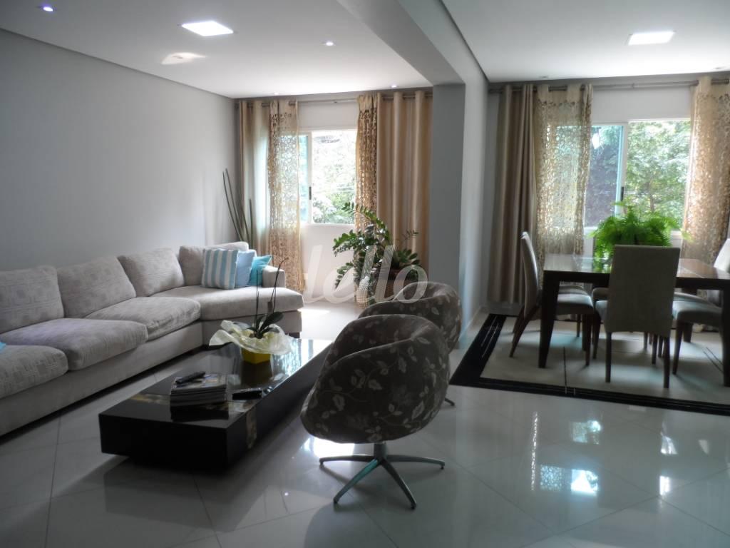 SALA DE ESTAR de Apartamento à venda, Padrão com 160 m², 3 quartos e 2 vagas em Santana - São Paulo