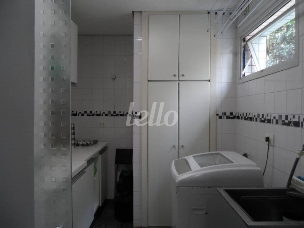 ÁREA DE SERVIÇO de Apartamento à venda, Padrão com 160 m², 3 quartos e 2 vagas em Santana - São Paulo