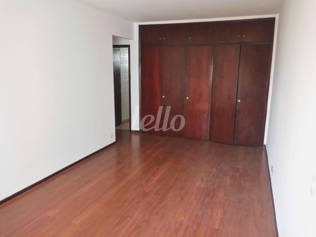SUÍTE de Apartamento à venda, Padrão com 204 m², 3 quartos e 3 vagas em Santana - São Paulo