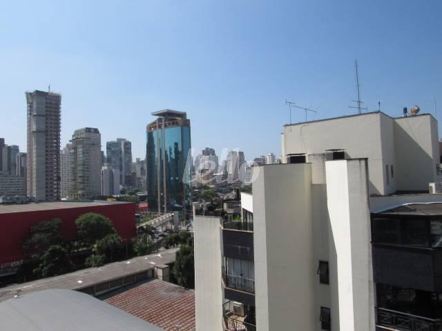 VISTA de Apartamento à venda, Padrão com 92 m², 2 quartos e 1 vaga em Itaim Bibi - São Paulo