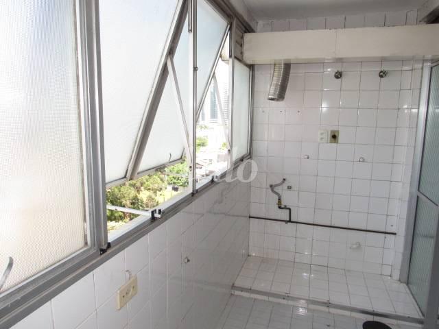 ÁREA DE SERVIÇO de Apartamento à venda, Padrão com 92 m², 2 quartos e 1 vaga em Itaim Bibi - São Paulo