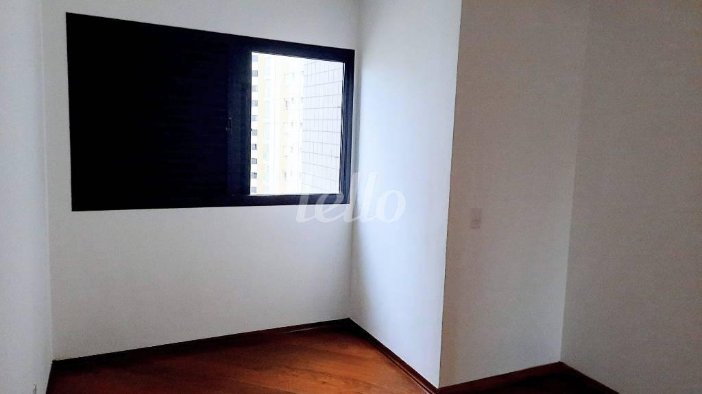 DORMITÓRIO 2 de Apartamento à venda, Padrão com 187 m², 4 quartos e 3 vagas em Vila Regente Feijó - São Paulo