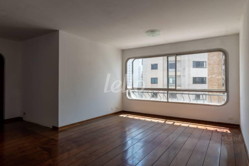 SALA de Apartamento à venda, Padrão com 115 m², 3 quartos e 1 vaga em Cidade Monções - São Paulo