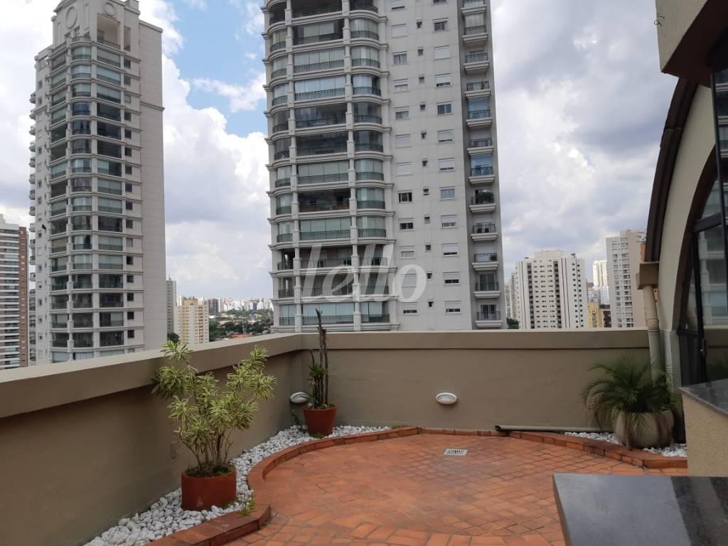 SACADA de Sala / Conjunto à venda, Padrão com 87 m², e 2 vagas em Brooklin Paulista - São Paulo