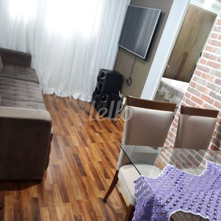 SALA de Apartamento à venda, Padrão com 47 m², 2 quartos e 1 vaga em Vila Homero Thon - Santo André