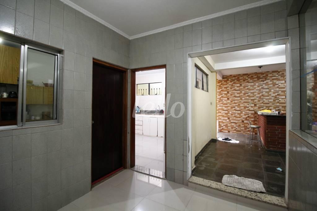 ÁREA DE SERVIÇO de Casa à venda, sobrado com 323 m², 3 quartos e 4 vagas em Jardim Bela Vista - Santo André