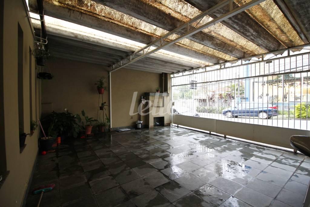 GARAGEM de Casa à venda, sobrado com 323 m², 3 quartos e 4 vagas em Jardim Bela Vista - Santo André
