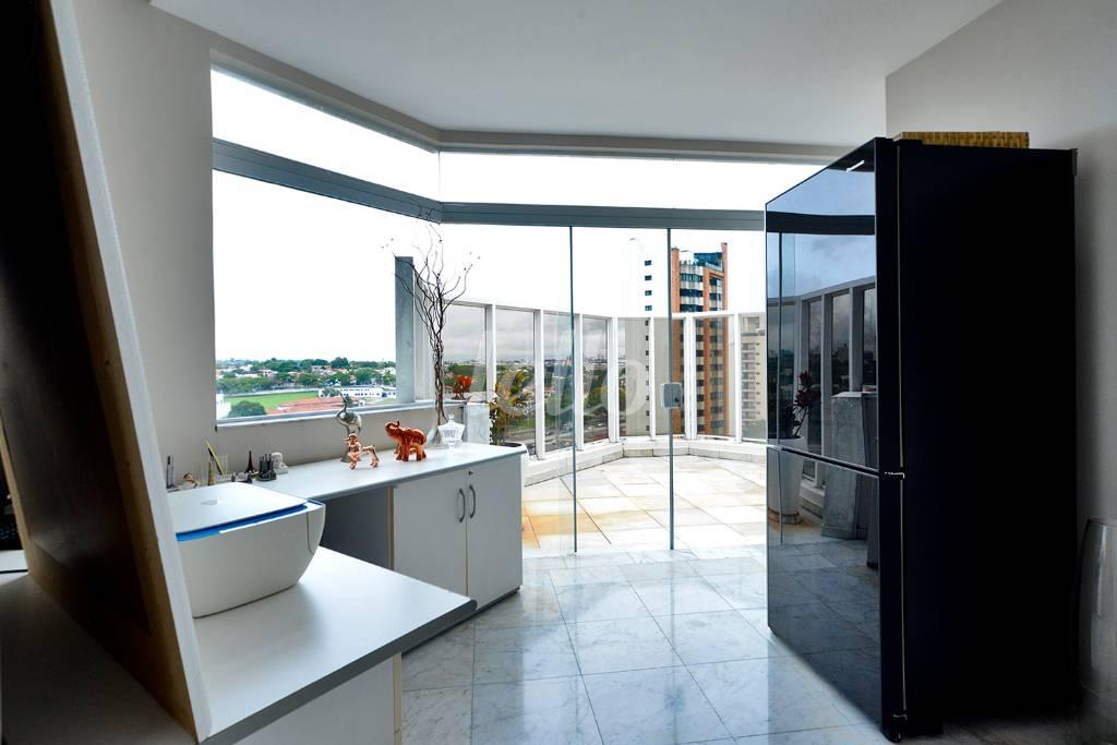 ESCRITÓRIO de Apartamento à venda, cobertura - Padrão com 440 m², 4 quartos e 5 vagas em Indianópolis - São Paulo