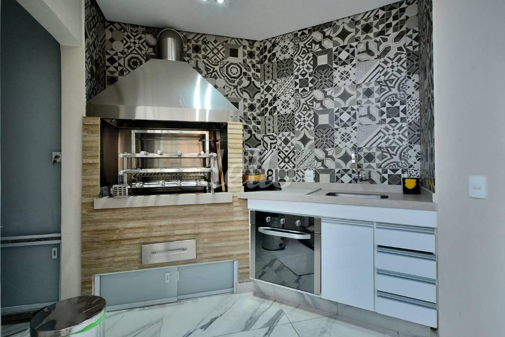 ESPAÇO GOURMET de Apartamento à venda, cobertura - Padrão com 440 m², 4 quartos e 5 vagas em Indianópolis - São Paulo