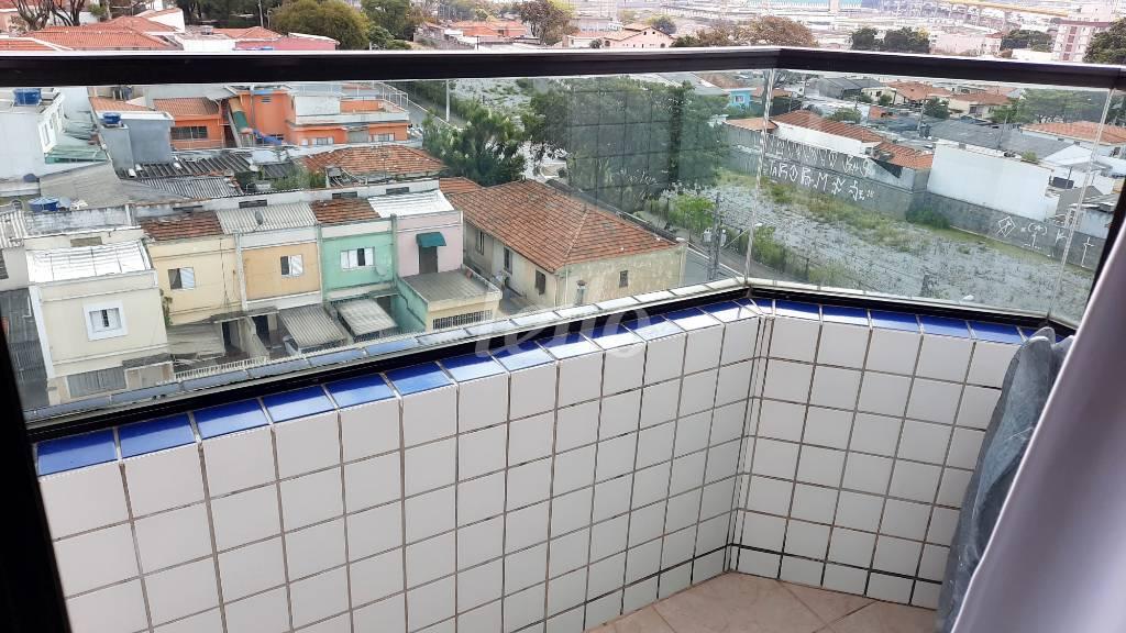 SACADA SUÍTE de Apartamento à venda, Padrão com 77 m², 3 quartos e 2 vagas em Quinta da Paineira - São Paulo