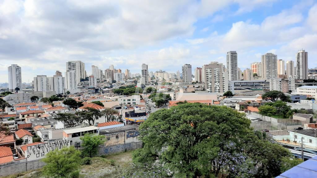 VISTA DO LIVING de Apartamento à venda, Padrão com 77 m², 3 quartos e 2 vagas em Quinta da Paineira - São Paulo