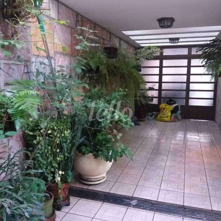 ÁREA EXTERNA de Casa para alugar, sobrado com 300 m², 3 quartos e 5 vagas em Jardim Anália Franco - São Paulo