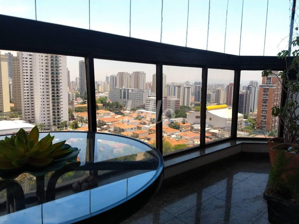 SACADA de Apartamento à venda, Padrão com 124 m², 3 quartos e 2 vagas em Tatuapé - São Paulo