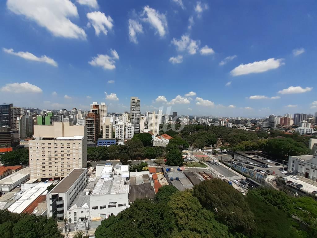 VISTA EXTERNA de Apartamento à venda, Duplex com 76 m², 2 quartos e 2 vagas em Pinheiros - São Paulo