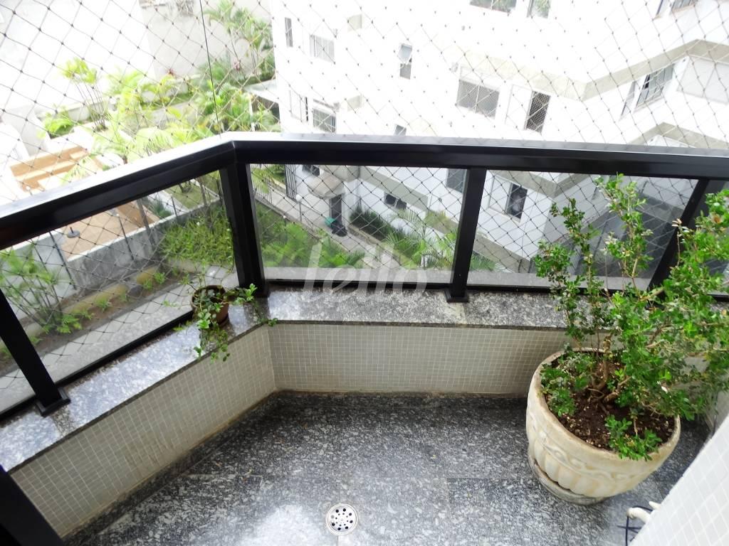 SACADA de Apartamento à venda, Padrão com 200 m², 4 quartos e 3 vagas em Perdizes - São Paulo