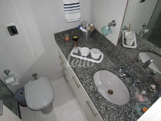BANHEIRO de Apartamento à venda, Padrão com 177 m², 3 quartos e 3 vagas em Campo Belo - São Paulo