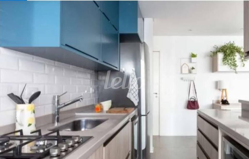 COZINHA8 de Apartamento à venda, Padrão com 76 m², 2 quartos e 2 vagas em Aclimação - São Paulo