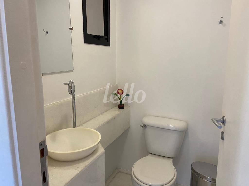 WC de Sala / Conjunto à venda, Padrão com 35 m², e 1 vaga em Pinheiros - São Paulo