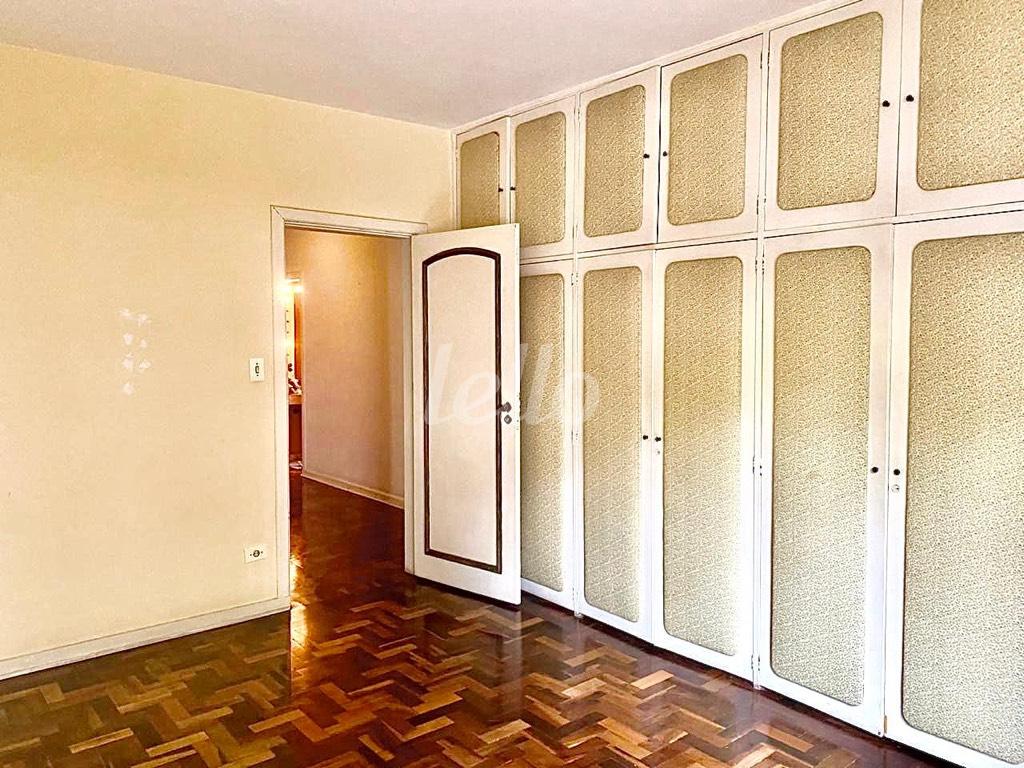 QUARTO de Apartamento à venda, Padrão com 343 m², 3 quartos e 2 vagas em Paraíso - São Paulo