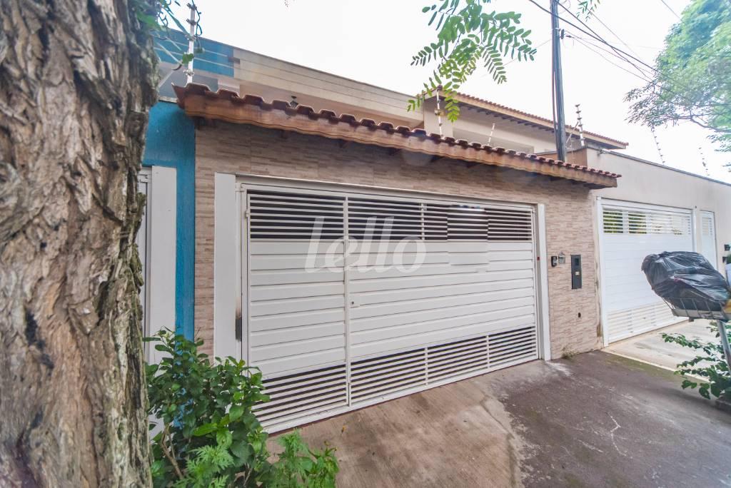FACHADA de Casa à venda, sobrado com 155 m², 3 quartos e 4 vagas em Vila Alpina - Santo André