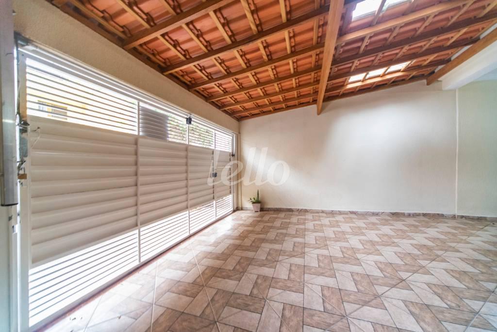 GARAGEM de Casa à venda, sobrado com 155 m², 3 quartos e 4 vagas em Vila Alpina - Santo André