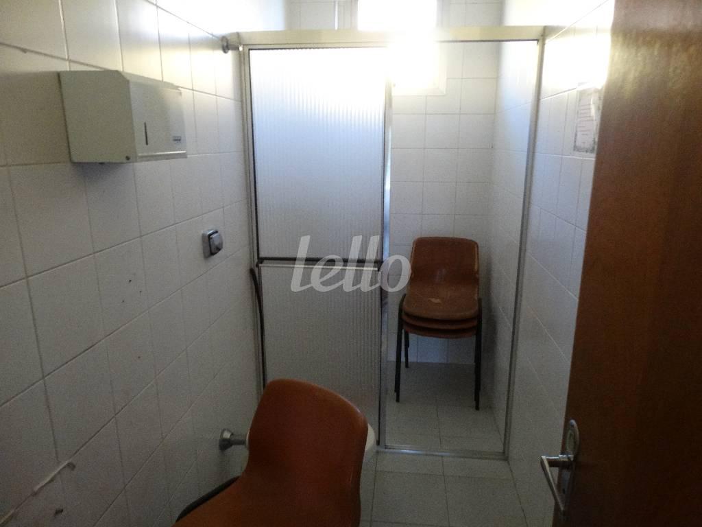 WC de Casa para alugar, assobradada com 400 m², e em Vila Nova Pauliceia - São Paulo