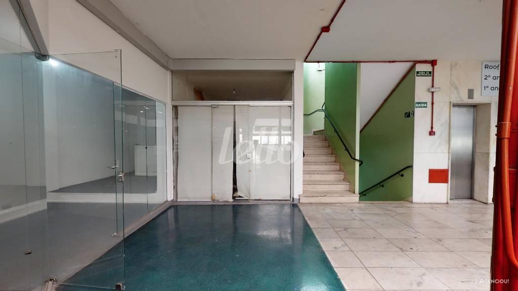 HALL PRIVATIVO de Andar à venda, Padrão com 1084 m², e 5 vagas em Jardins - São Paulo