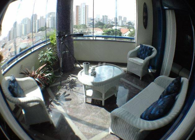 VARANDA de Apartamento à venda, Padrão com 234 m², 4 quartos e 4 vagas em Jardim Avelino - São Paulo