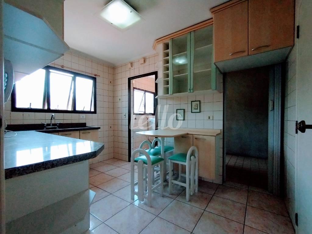 COZINHA de Apartamento à venda, Padrão com 75 m², 2 quartos e 3 vagas em Mooca - São Paulo