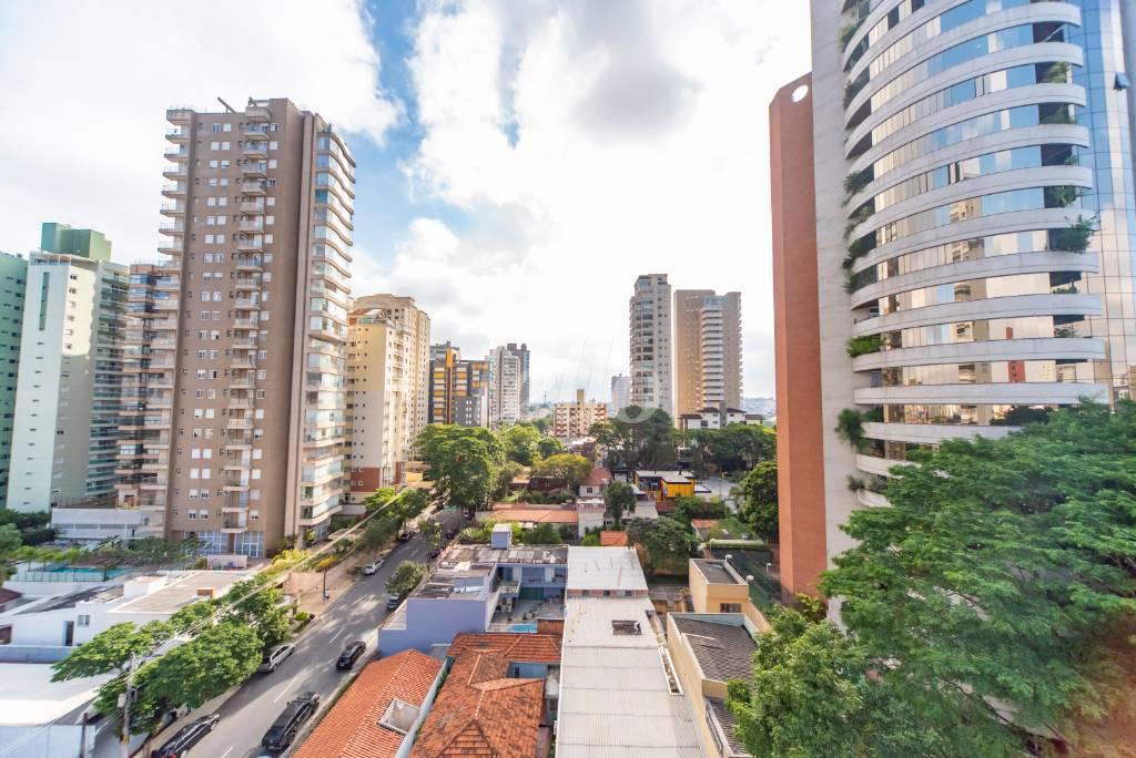 VISTA DA VARANDA DA SALA de Apartamento à venda, Padrão com 175 m², 3 quartos e 3 vagas em Jardim - Santo André